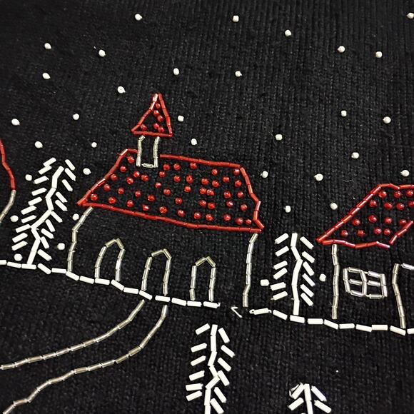 Christmas Sweater XL Black BEADED Holiday Scene Faux Fur Neck Mini-Ribbed Knit - Picture 4 of 10